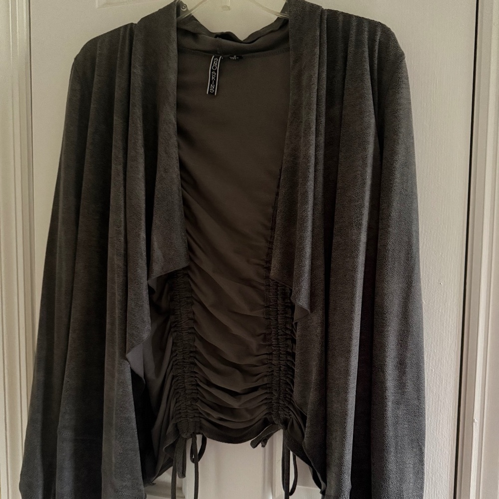 *SALE*SNOSKINS - Suede feel-Smokey Grey Jacket- size S NWOT